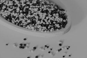 quinoa-gdd0141b57_1920whiteblack